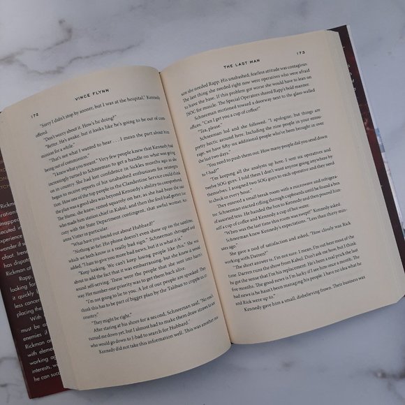 The Last Man VINCE FLYNN hardcover book - Picture 3 of 8